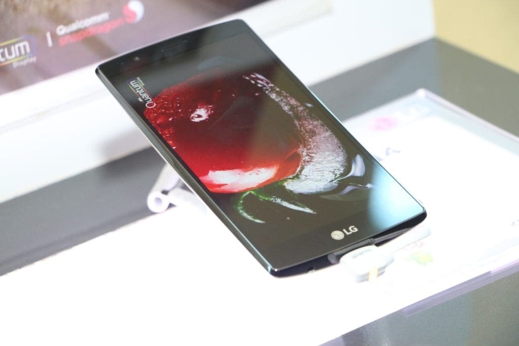 LG G4 ofrece elegancia, comodidad y gran experiencia visual 1