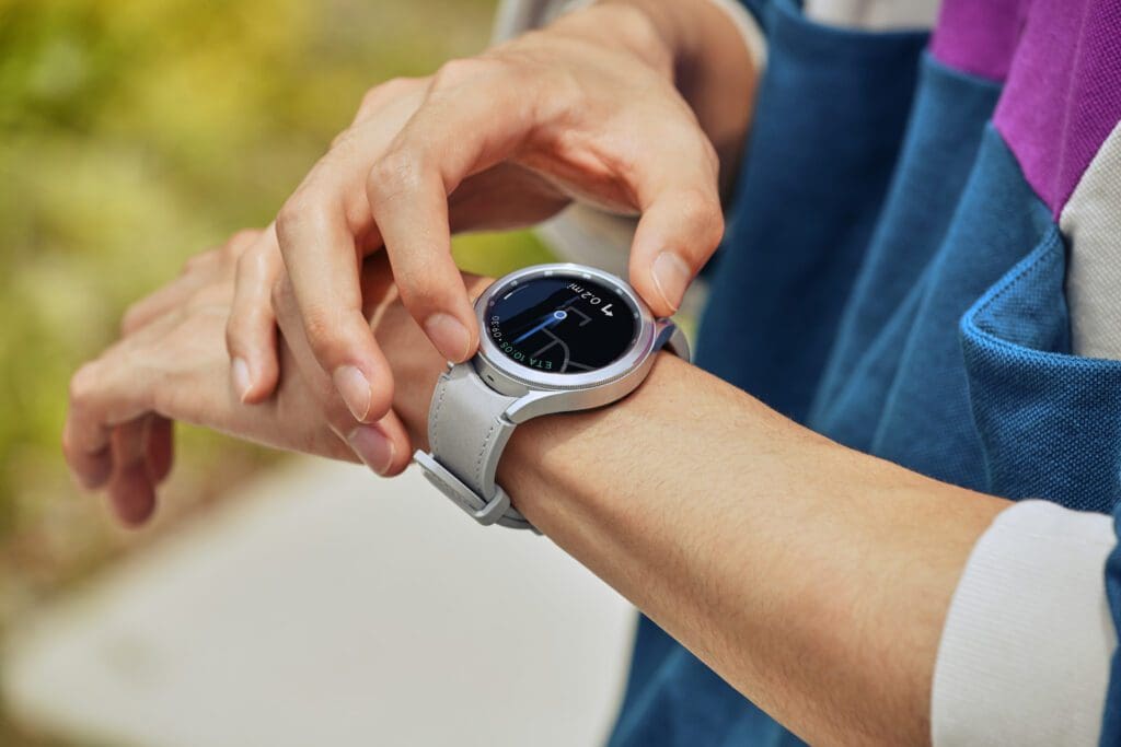 Estudio indica que monitoreo de la presión arterial con Galaxy Watch puede ayudar a pacientes con enfermedad de Parkinson