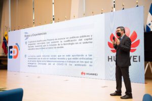 Huawei realiza con éxito la primera Cumbre Panameña de Innovación Educativa 2021 5