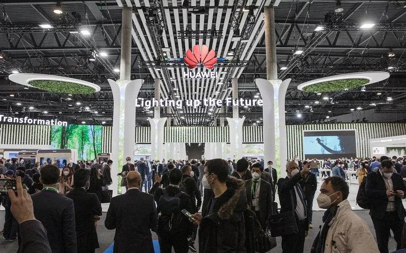 Huawei lanza GUIDE en el MWC “Iluminando el futuro”