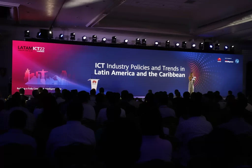 Huawei lleva a cabo el Congreso LATAM ICT 2022 para iluminar LATAM Digital con MBB - Vida Digital con Alex Neuman