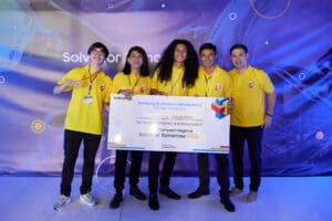 Costa Rica se tituló campeón regional del concurso Solve for Tomorrow de Samsung - Vida Digital con Alex Neuman